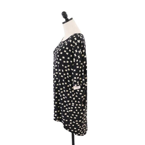 NEW LuLaRoe Irma Small Black Green Long Tail Boat Neck Short Sleeve Tunic Top - Picture 5 of 9